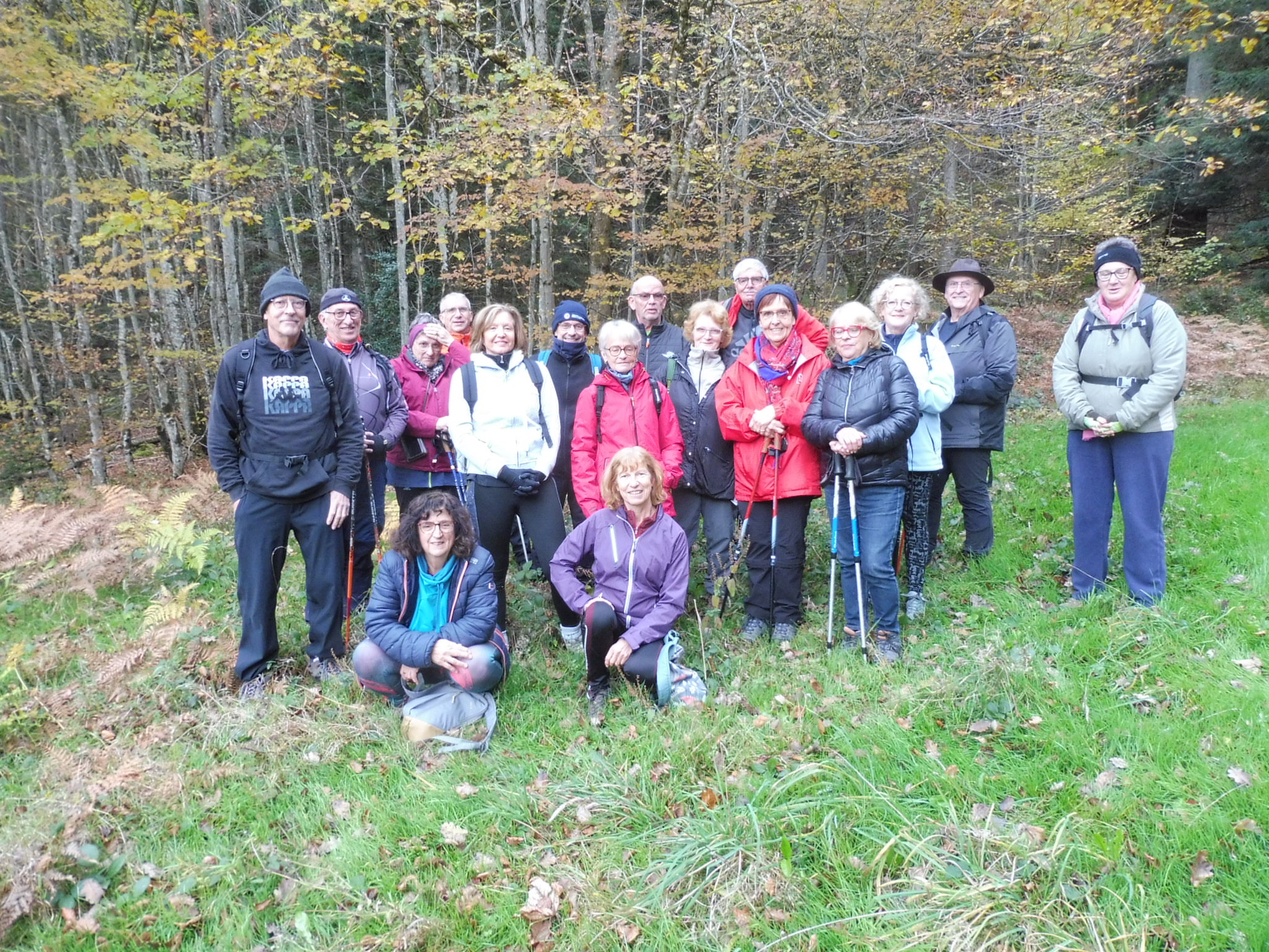 Marche du vendredi 15 novembre photo de groupede groupe de 